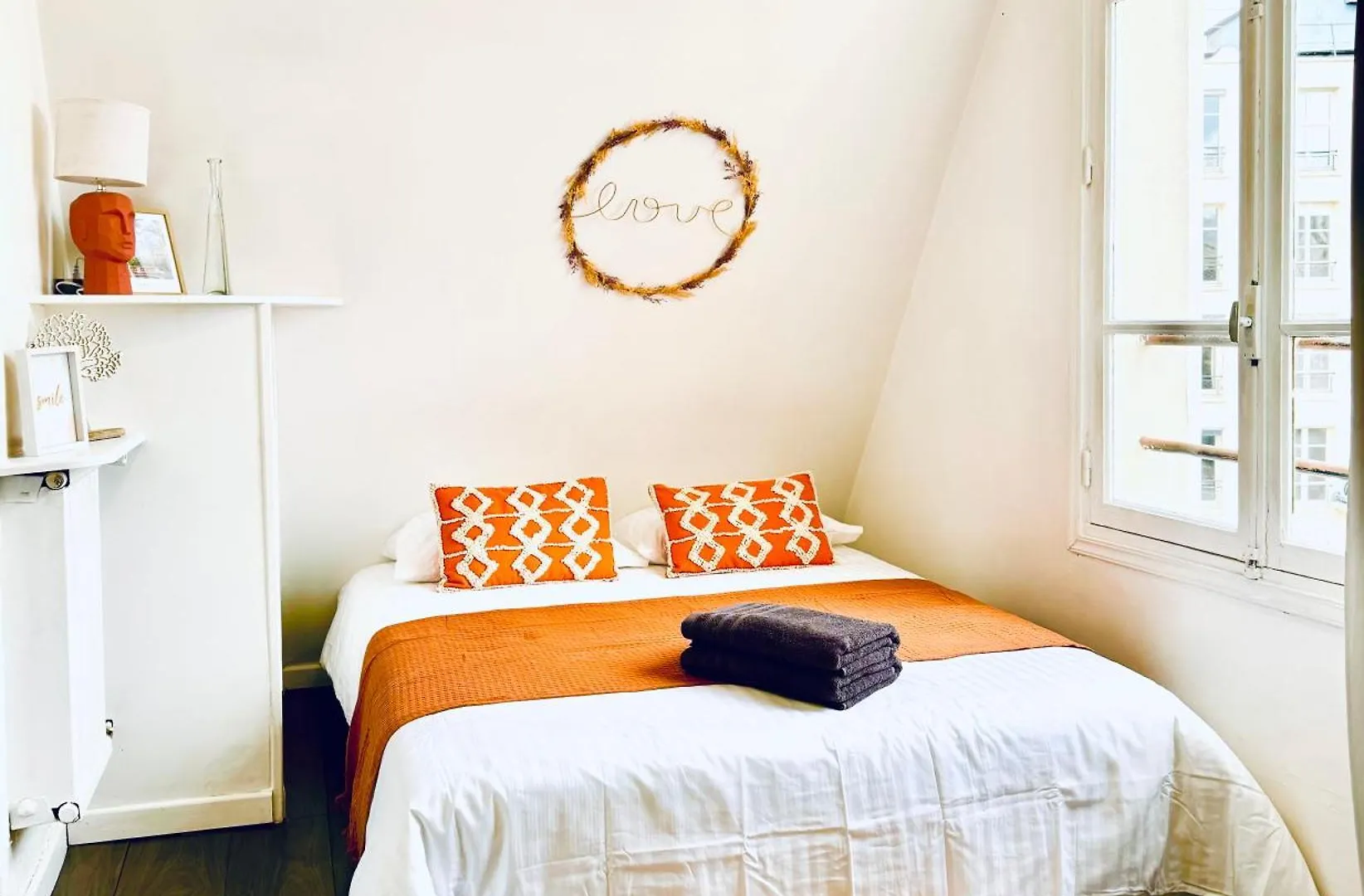 ホームステイ Cosy Place Entre L'arc De Triomphe Et Les Champs-elysees パリ