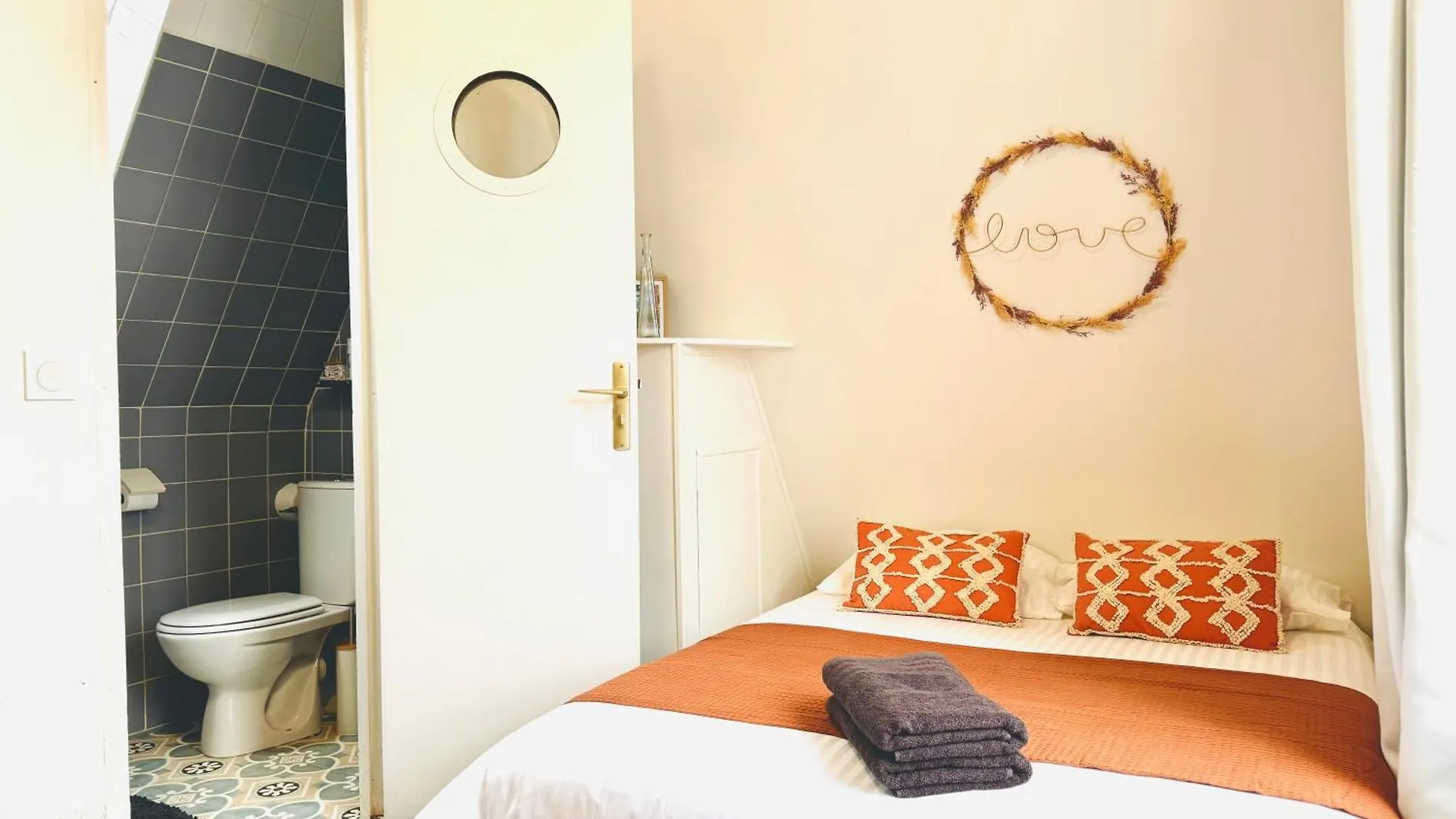 Cosy Place Entre L'arc De Triomphe Et Les Champs-elysees * Paris