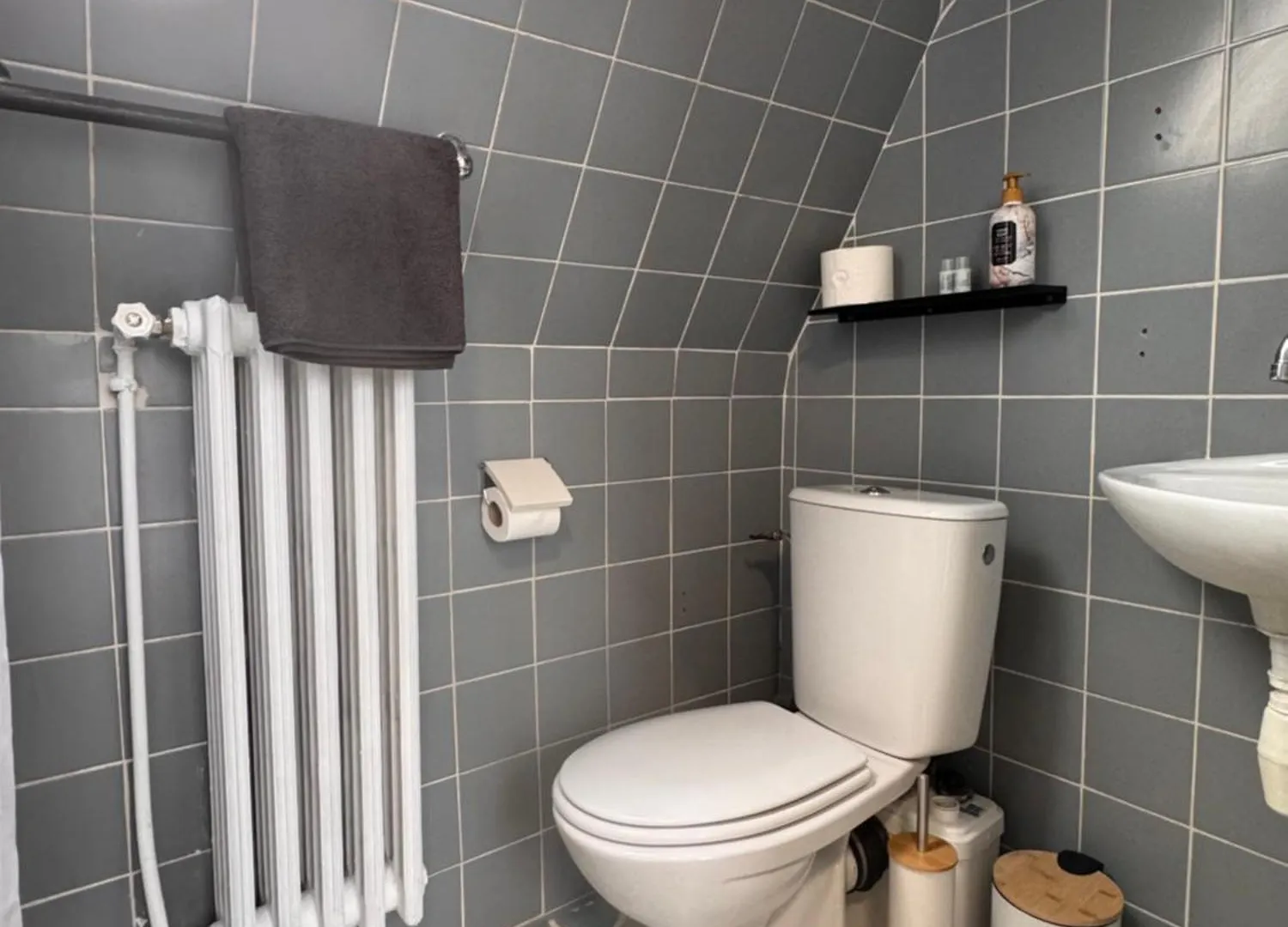 Cosy Place Entre L'arc De Triomphe Et Les Champs-elysees *