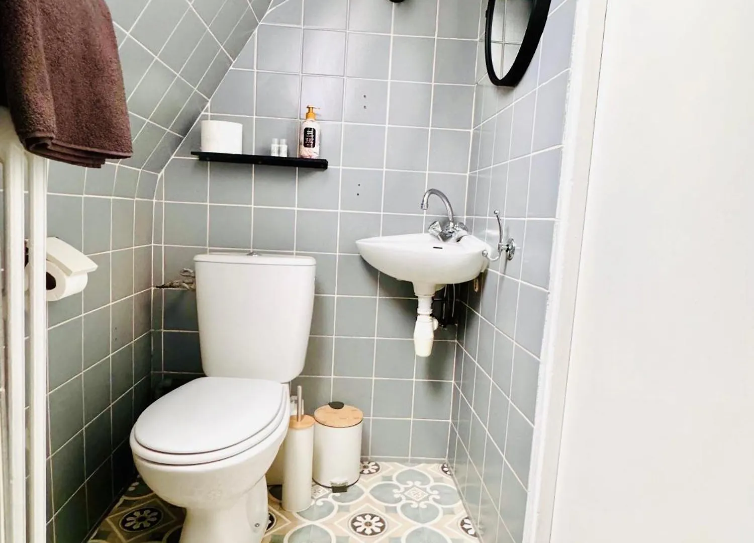 Homestay szállás Cosy Place Entre L'arc De Triomphe Et Les Champs-elysees *